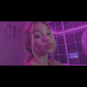 Meet your Posher, Alyssa